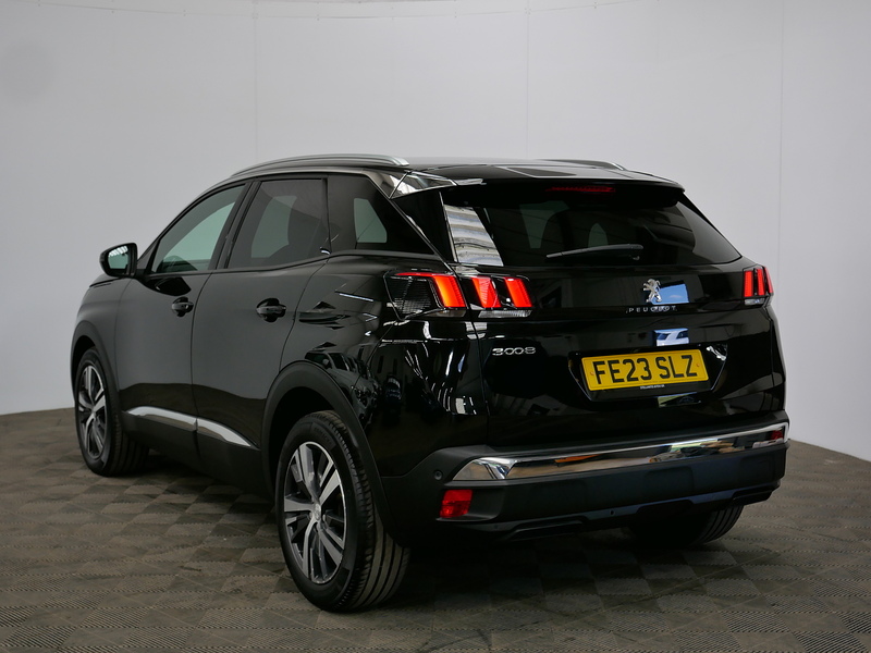 Peugeot 3008 BlueHDi Allure Premium + - U4279