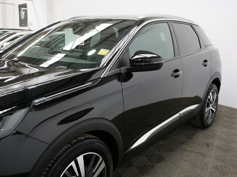 Peugeot 3008 BlueHDi Allure Premium + - U4279
