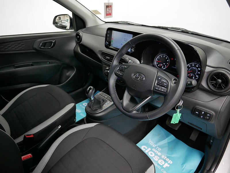 Hyundai i10 SE Connect - U4296
