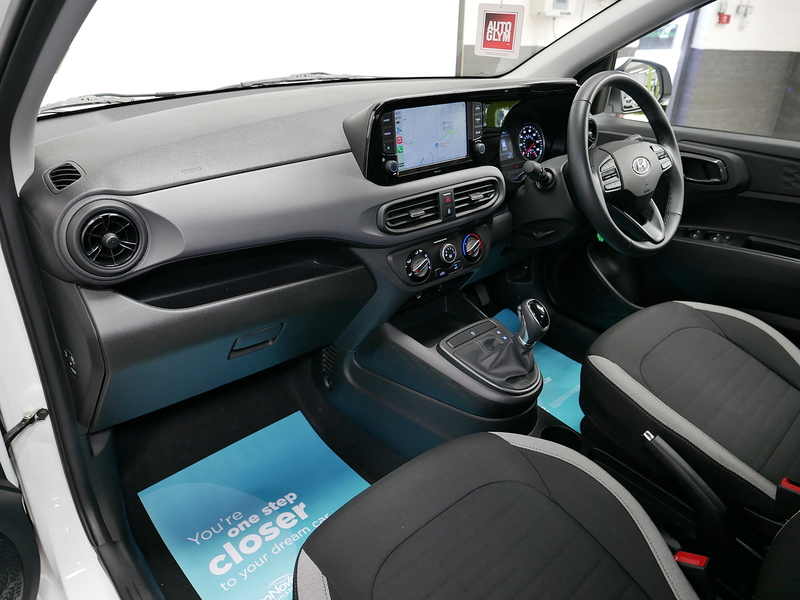 Hyundai i10 SE Connect - U4296
