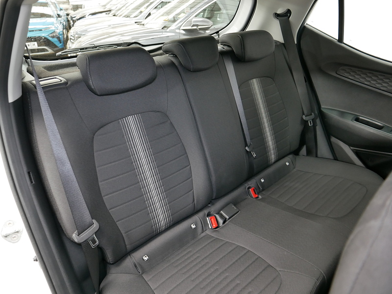 Hyundai i10 SE Connect - U4296