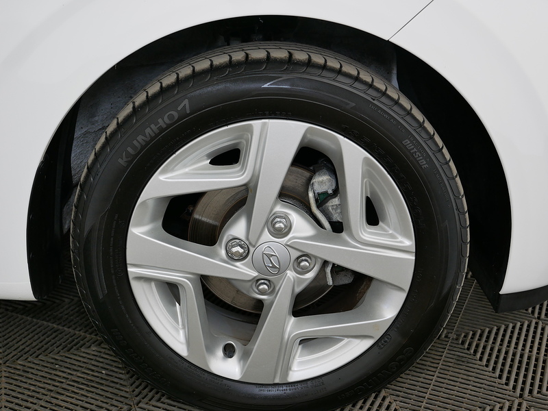 Hyundai i10 SE Connect - U4296