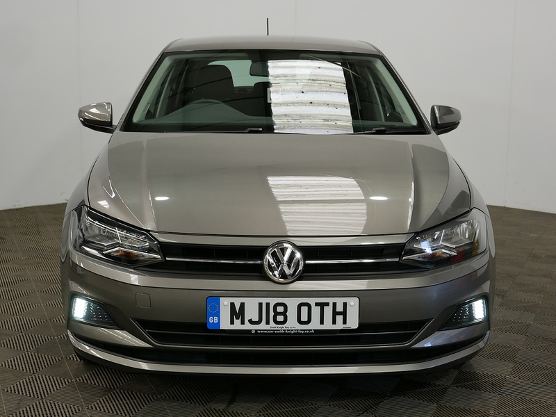 Volkswagen Polo SE - U4330