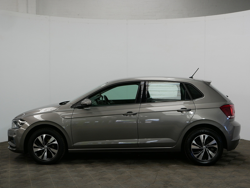 Volkswagen Polo SE - U4330