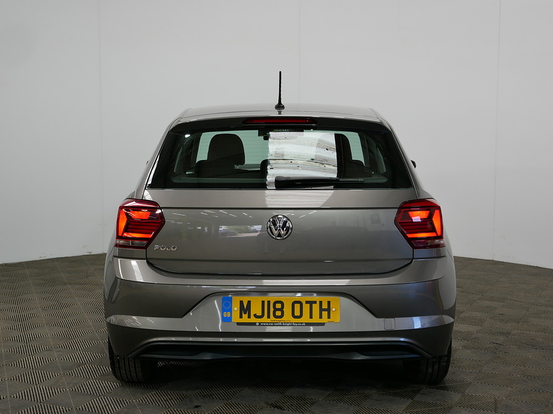 Volkswagen Polo SE - U4330