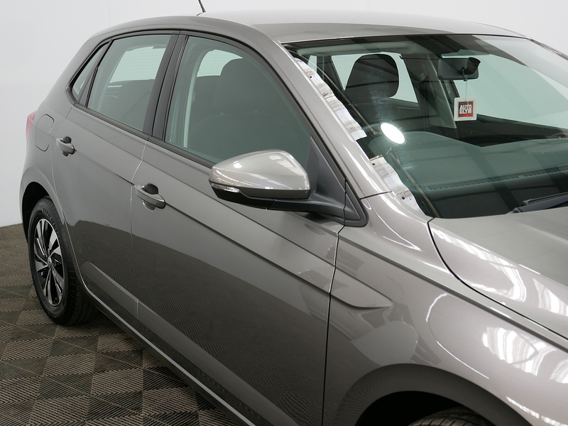 Volkswagen Polo SE - U4330