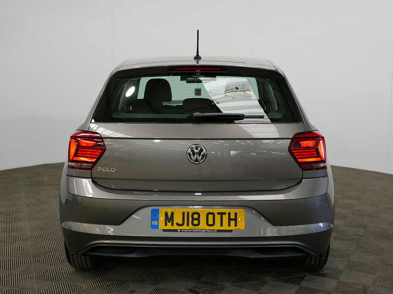 Volkswagen Polo SE - U4330