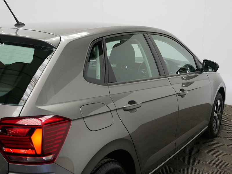 Volkswagen Polo SE - U4330