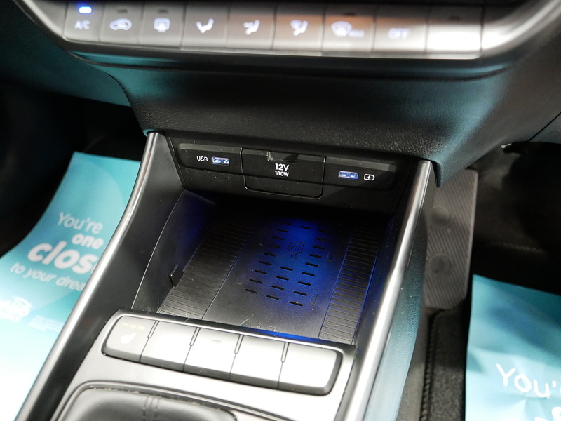 Hyundai BAYON T-GDi MHEV Premium - U4336