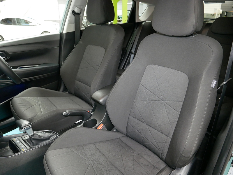 Hyundai BAYON T-GDi MHEV Premium - U4336