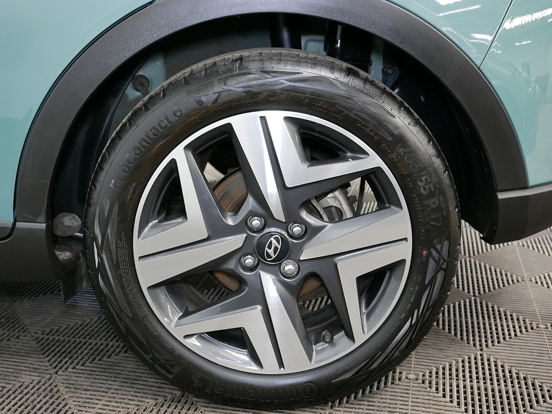 Hyundai BAYON T-GDi MHEV Premium - U4336