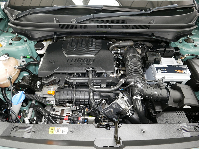 Hyundai BAYON T-GDi MHEV Premium - U4336