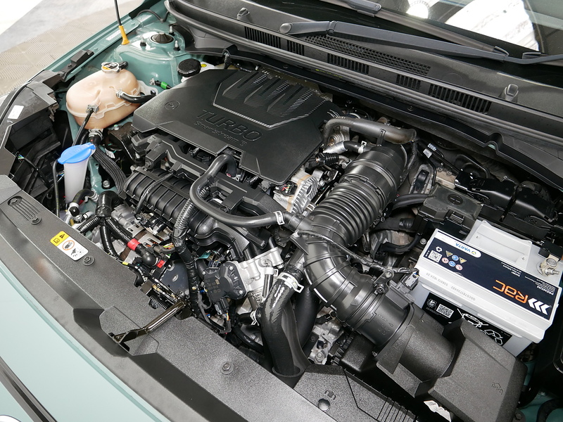 Hyundai BAYON T-GDi MHEV Premium - U4336