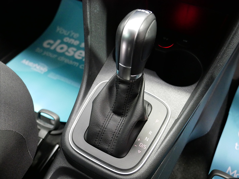 Volkswagen Polo TSI Match Edition - U4349