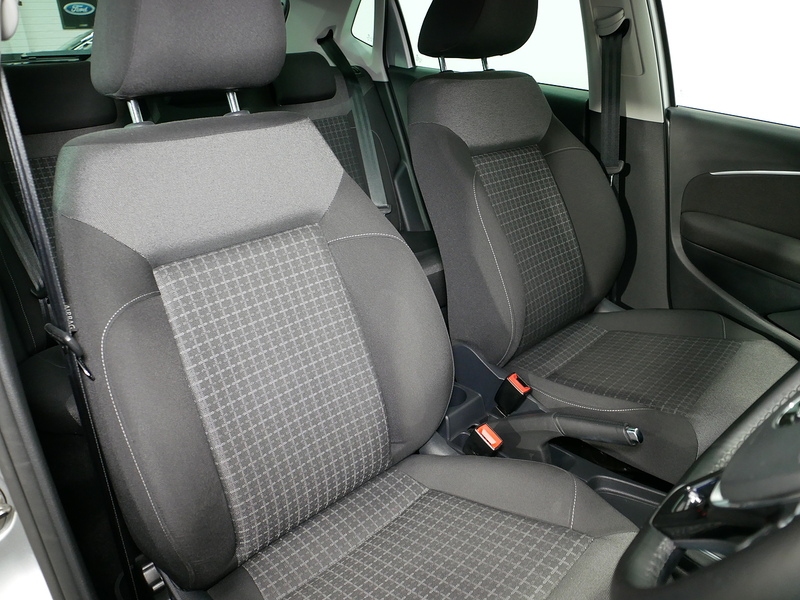 Volkswagen Polo TSI Match Edition - U4349