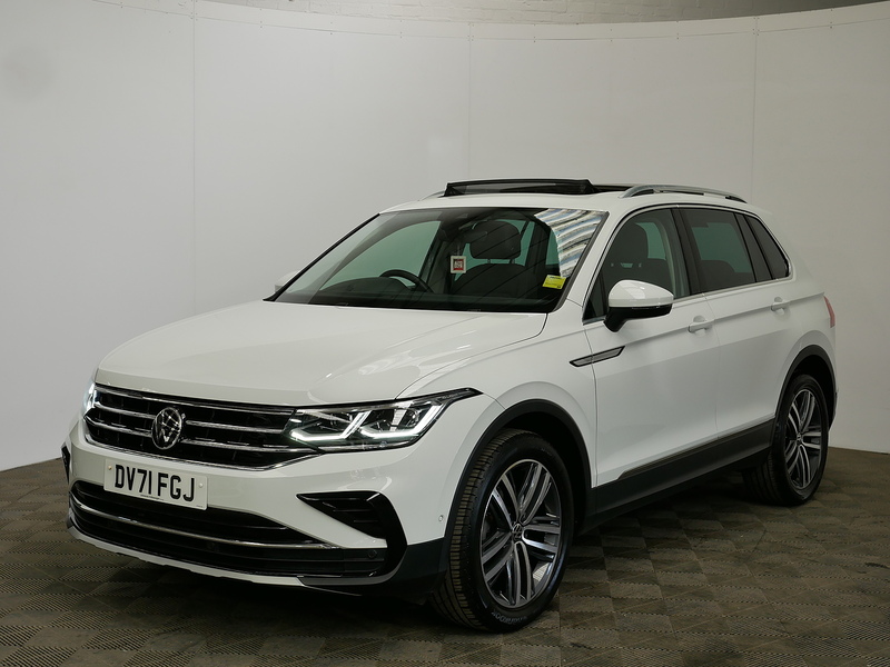 Volkswagen Tiguan TSI Elegance - U4363