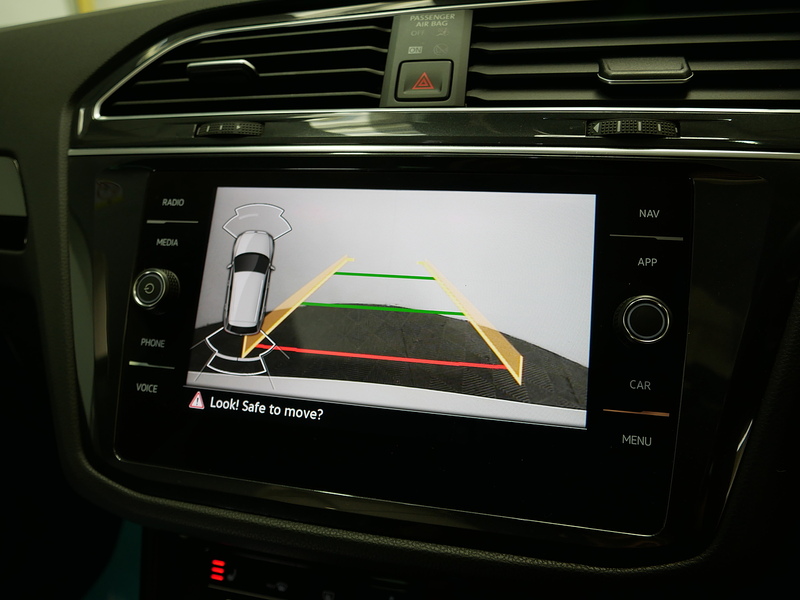 Volkswagen Tiguan TSI Elegance - U4363
