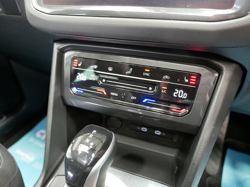 Volkswagen Tiguan TSI Elegance - U4363