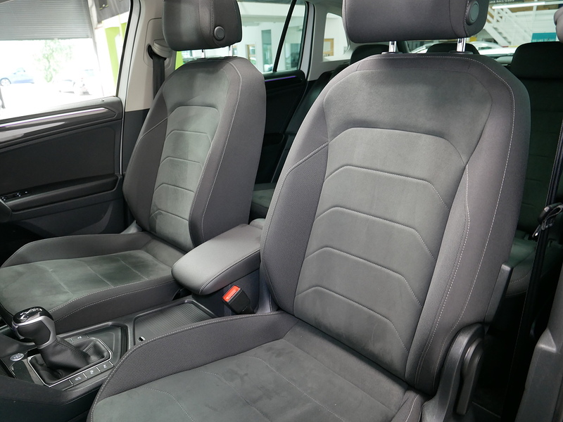 Volkswagen Tiguan TSI Elegance - U4363