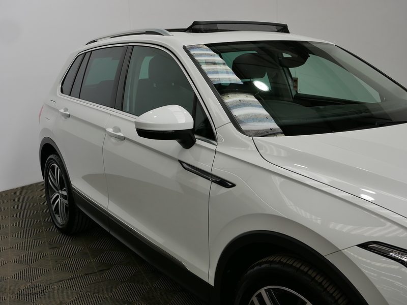 Volkswagen Tiguan TSI Elegance - U4363