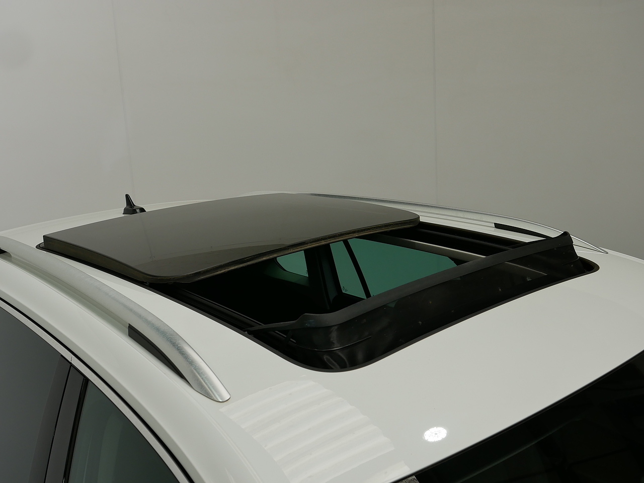 VOLKSWAGEN TIGUAN TSI ELEGANCE 2021 21,269 MLS 1.5 AUTOMATIC PETROL 22,500 OR FROM 334...