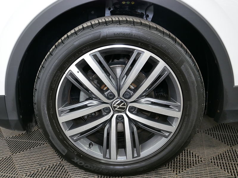 Volkswagen Tiguan TSI Elegance - U4363