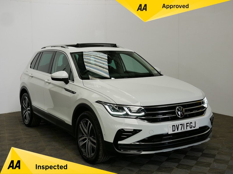 Volkswagen Tiguan TSI Elegance - U4363