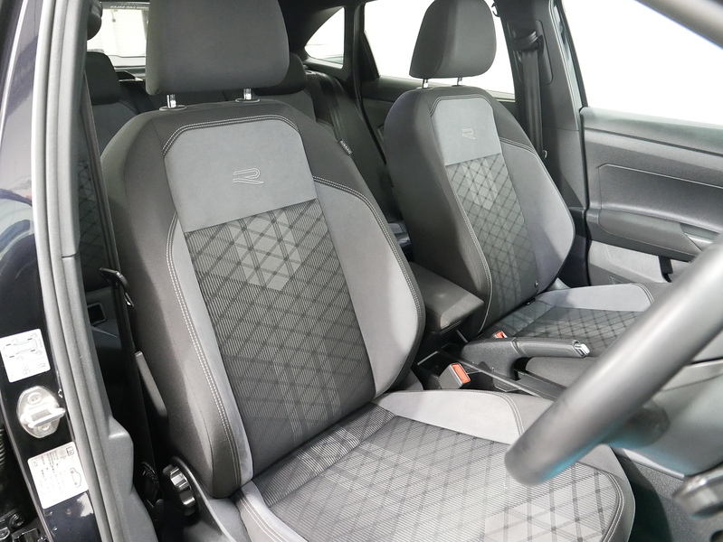 Volkswagen Taigo TSI R-Line - U4364