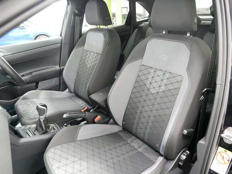 Volkswagen Taigo TSI R-Line - U4364