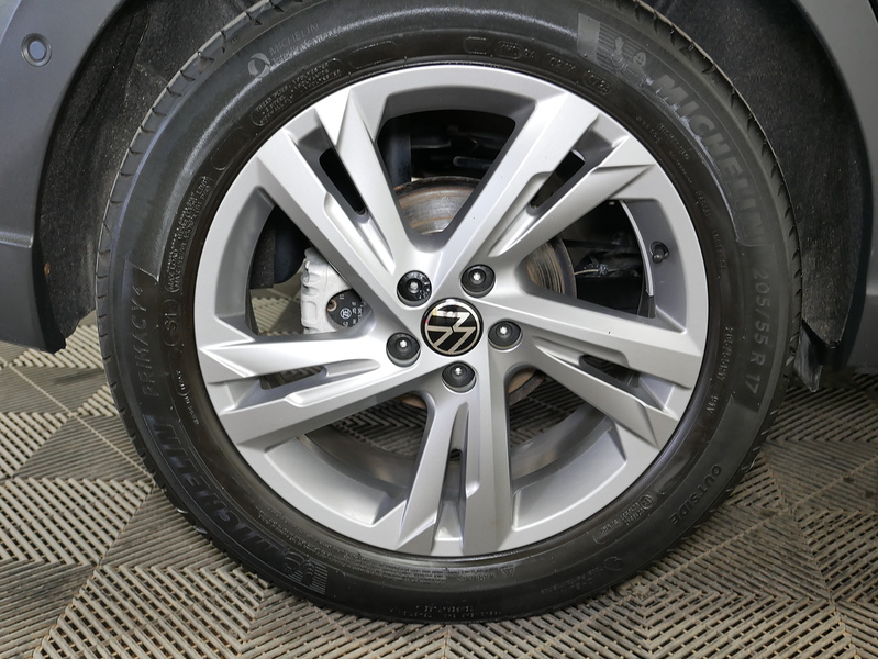 Volkswagen Taigo TSI R-Line - U4364