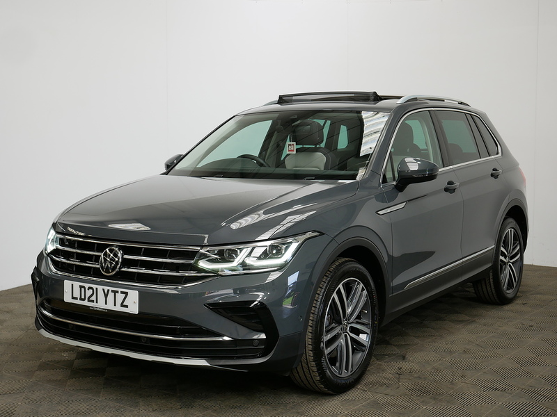 Volkswagen Tiguan TSI Elegance - U4370