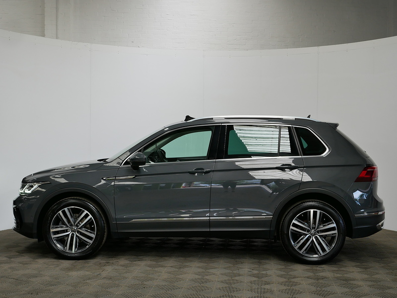 Volkswagen Tiguan TSI Elegance - U4370