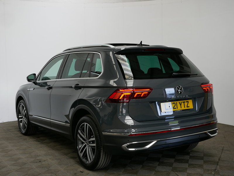 Volkswagen Tiguan TSI Elegance - U4370