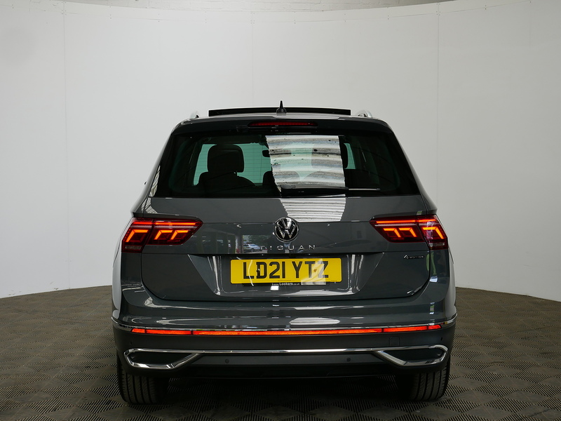 Volkswagen Tiguan TSI Elegance - U4370