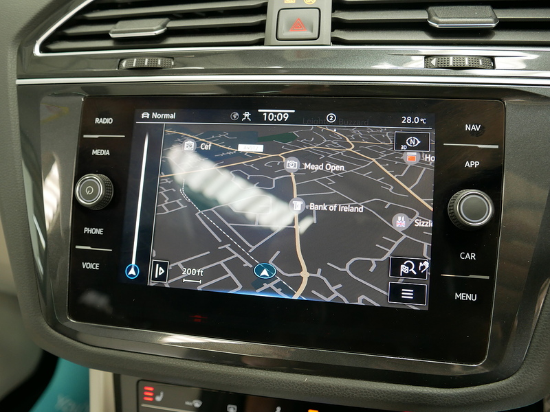 Volkswagen Tiguan TSI Elegance - U4370