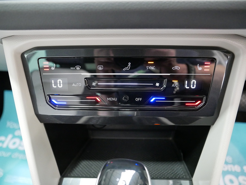 Volkswagen Tiguan TSI Elegance - U4370