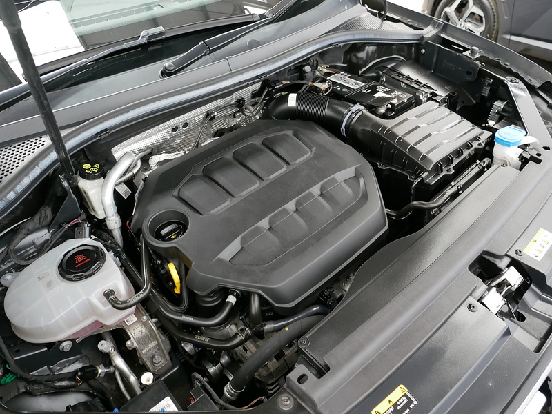 Volkswagen Tiguan TSI Elegance - U4370