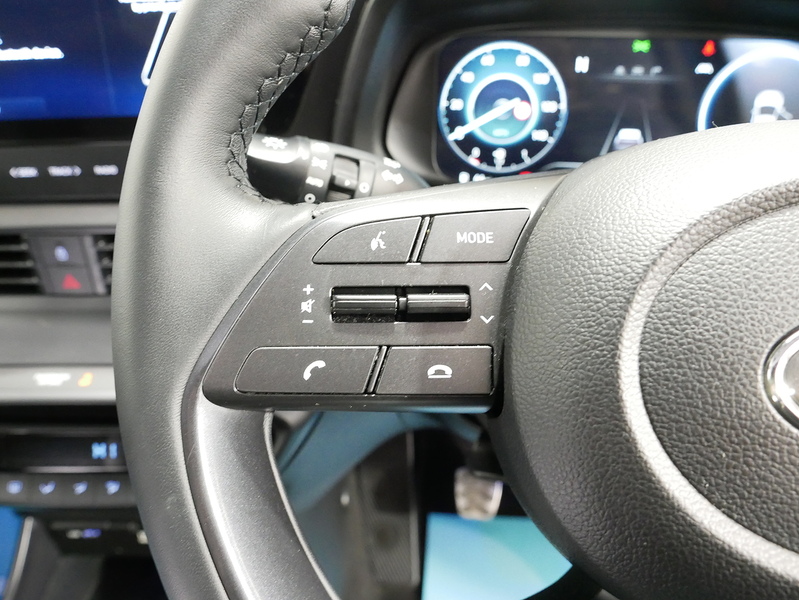 Hyundai BAYON T-GDi MHEV Premium - U4380