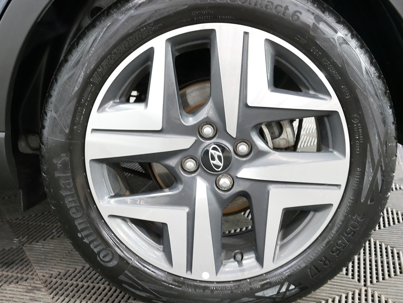 Hyundai BAYON T-GDi MHEV Premium - U4380