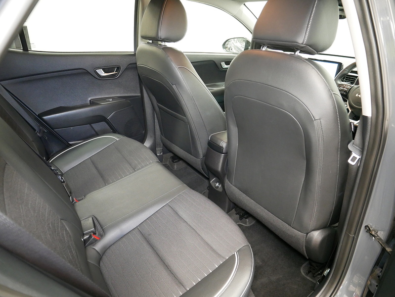 Kia Stonic T-GDi MHEV GT-Line S - U4382