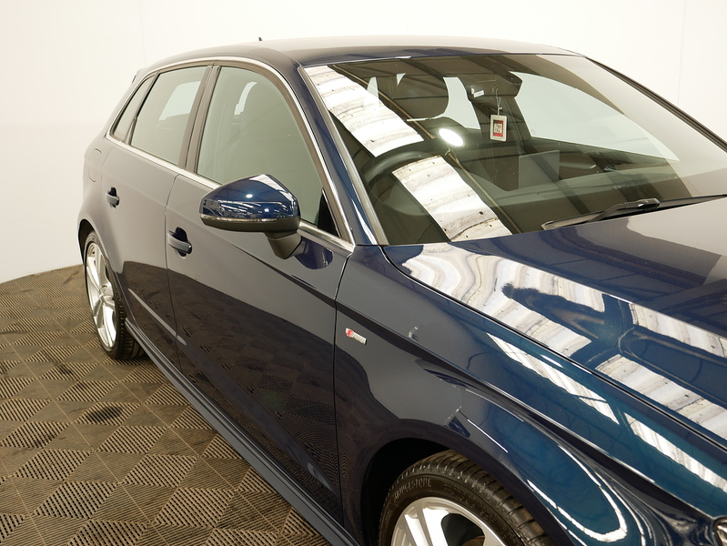 Audi A3 TFSI S line - U4400