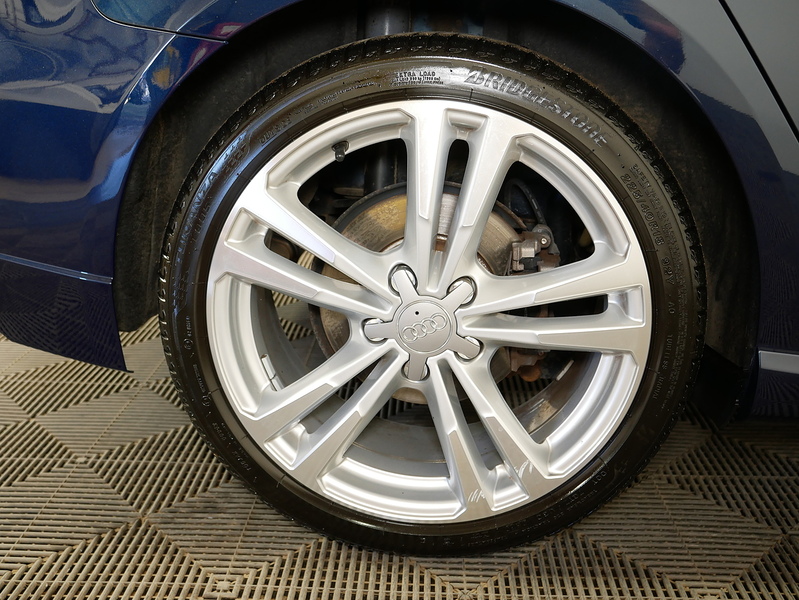 Audi A3 TFSI S line - U4400
