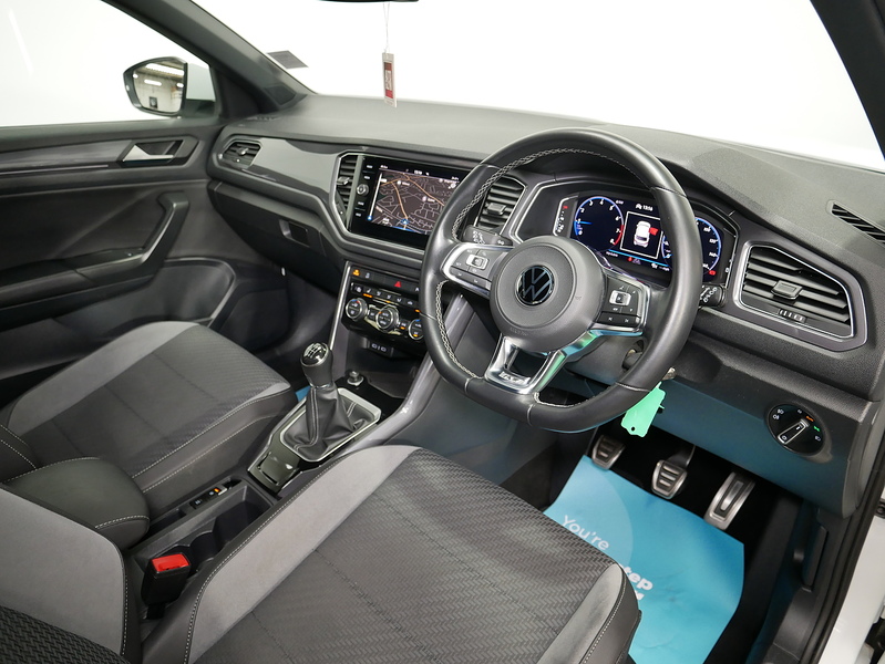 Volkswagen T-Roc TSI EVO R-Line - U4418