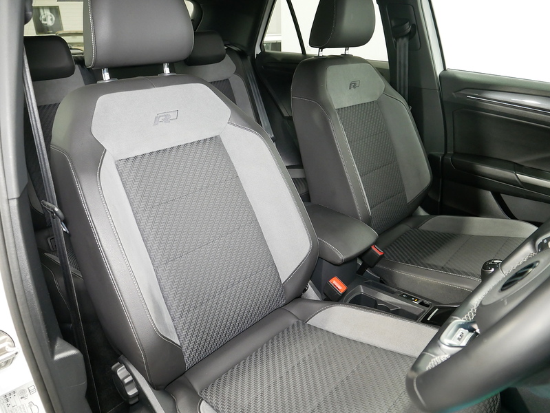 Volkswagen T-Roc TSI EVO R-Line - U4418