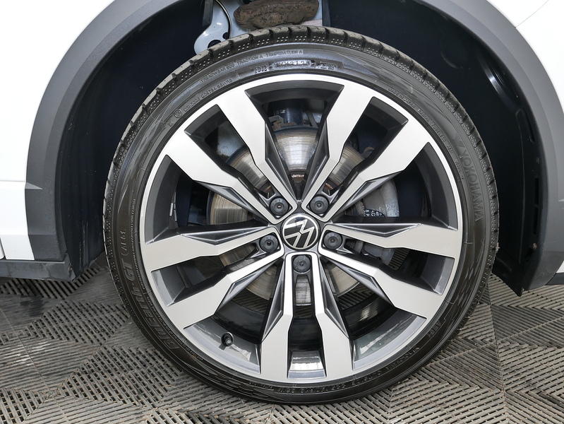 Volkswagen T-Roc TSI EVO R-Line - U4418
