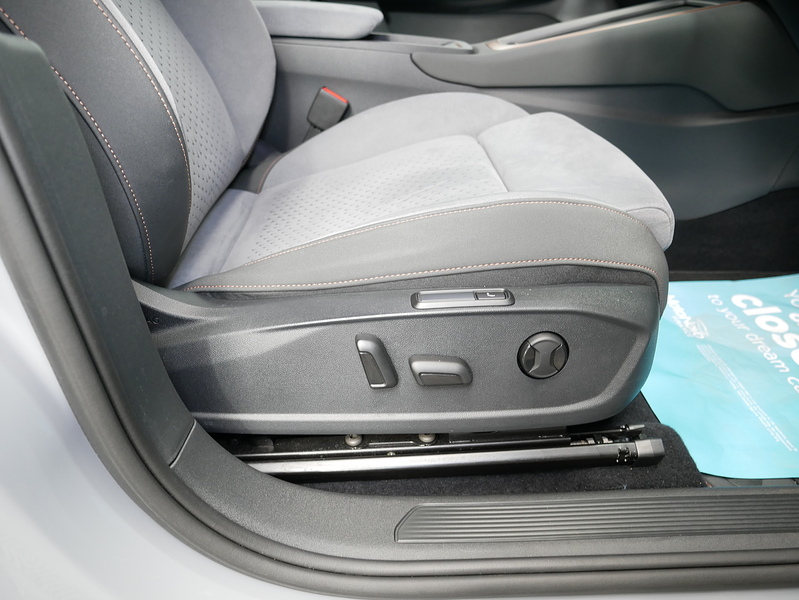 CUPRA Born e-Boost V3 - U4425