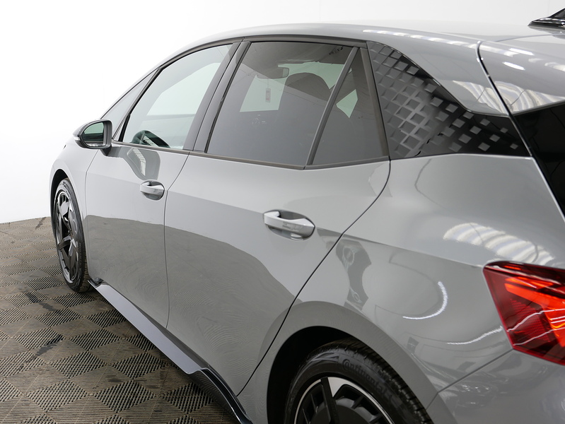 CUPRA Born e-Boost V3 - U4425