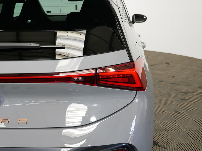 CUPRA Born e-Boost V3 - U4425