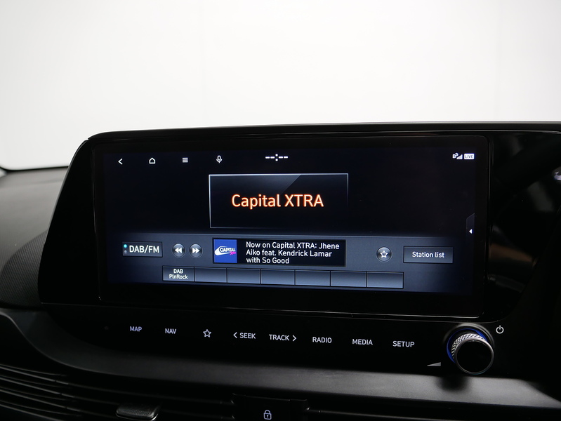 Hyundai BAYON T-GDi MHEV Premium - U4450