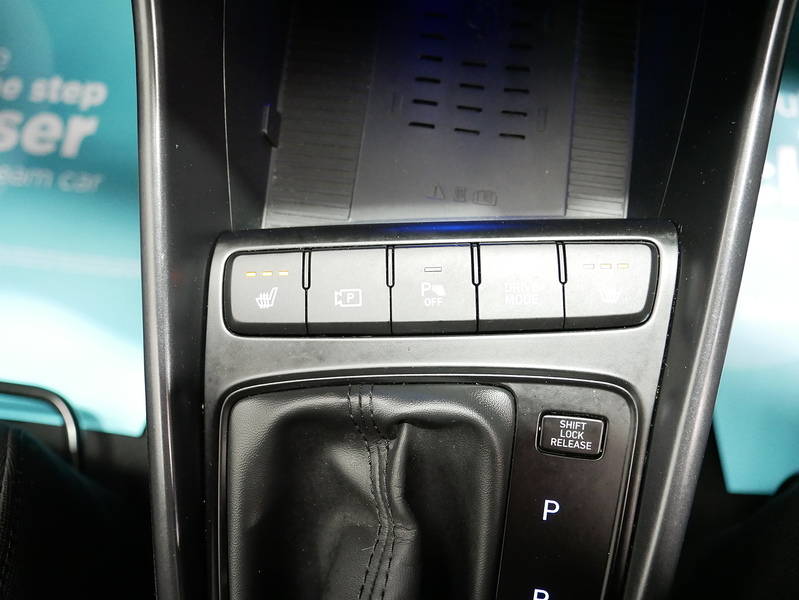 Hyundai BAYON T-GDi MHEV Premium - U4450